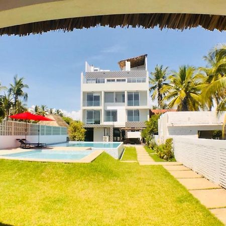 Hotel "Casa Mangata" Puerto Arista Dış mekan fotoğraf